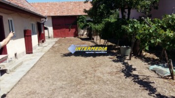 casa-de-vanzare-zona-ciugud-1